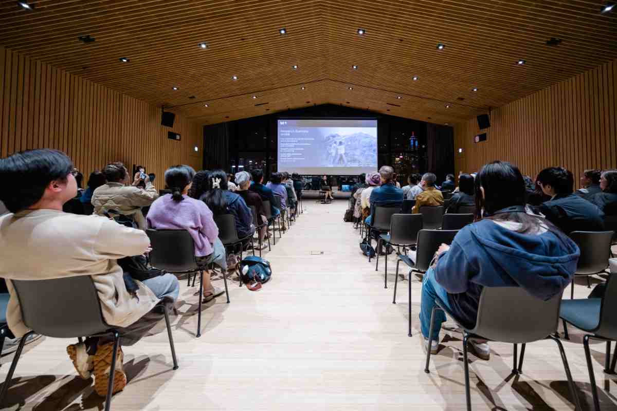 M+Project7 conference room